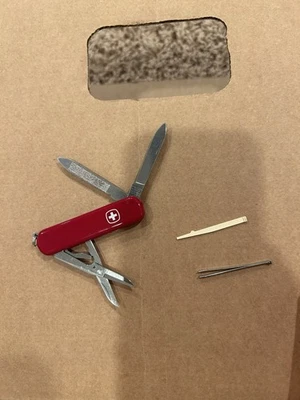 Navaja suiza Wenger Esquire navaja roja lima tijeras palillo de dientes** Foto 1 de 4