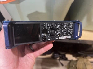Zoom F8N registratore di campo multitraccia - Foto 1 di 5