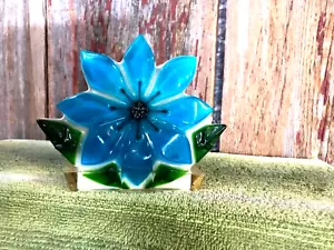 Vintage MCM Lucite Resin Blue Aqua Flower Napkin/Letter Holder 1960's.......f4 - Picture 1 of 5