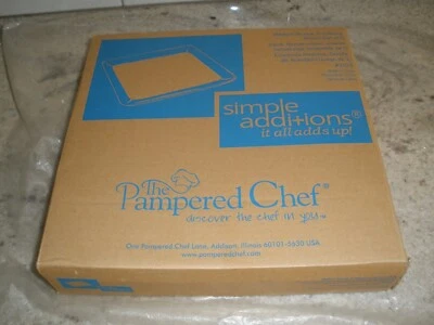 NEW OPENED PAMPERED CHEF MEDIUM SQUARE CRANBERRY ACCENT SET OF 2 IN BOX - Image 1 of 2