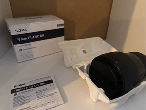Sigma 16mm f1.4 DC DN Contemporary Lens for Sony E-mount PRISTINE CONDITION - Picture 1 of 2