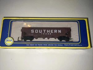 AMH HO Southern 73422 Open Freight Car - Picture 1 of 3