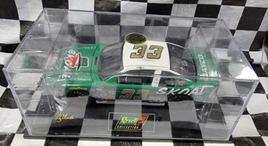 Revell Ken Schrader #33 SKOAL Racing 1998 Chevy Monte Carlo 1:24 Scale NASCAR - Picture 1 of 8