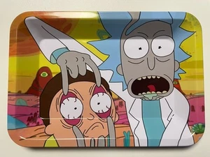 Rick & Morty Rolling Tray – Dein kompakter Begleiter mit Weitblick! - Bild 1 von 2