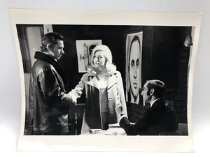 LOT: 15+Photos from Foursome/Sweet and Sexy (Sloman, 1971) 8x10 Sexploitation - Picture 1 of 13