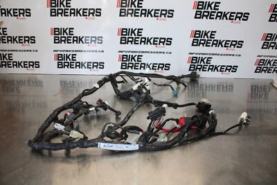 23 YAMAHA YZF R3 主发动机线束电机线房 BB147 — 第 1/4 张图片