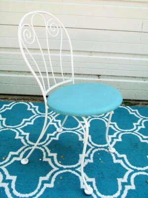 SILLA Vintage Carolina Forge Café Tocador Patio Asiento Hierro Forjado Color Azul Ligero Foto 1 de 4