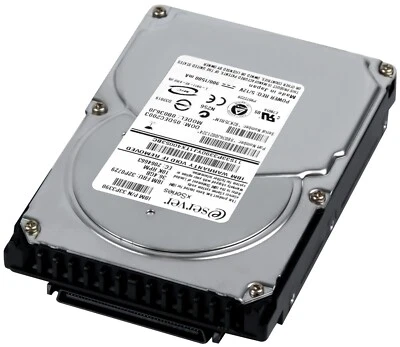 Disco Rigido IBM 32P0729 33P3390 8B036J0 36GB 10K 8MB SCSI U320 3.5" - Immagine 1 di 3
