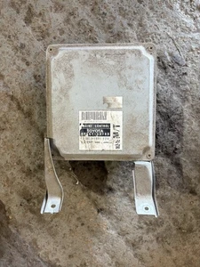 Toyota Landcruiser Colorado 1997 ECU , 89661-60780 3.0 - Picture 1 of 4