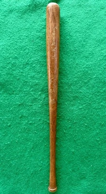 Mini bate de béisbol vintage de 1940 Louisville Slugger Hank Greenberg Salón de la fama Foto 1 de 4