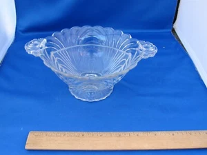 Bonito Estilo ART DECO Vidrio Transparente DIVIDIDO CUENCO DE CARAMELO - Patrón de Ventilador - Sin Reserva - Imagen 1 de 5