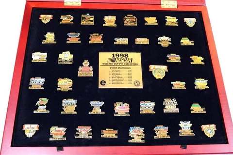 Vintage NASCAR 1998 Winston Cup Pin Collection Framed Display Case Cover