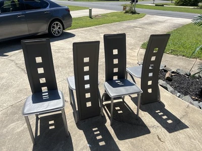 sillas para comedor usadas Foto 1 de 3