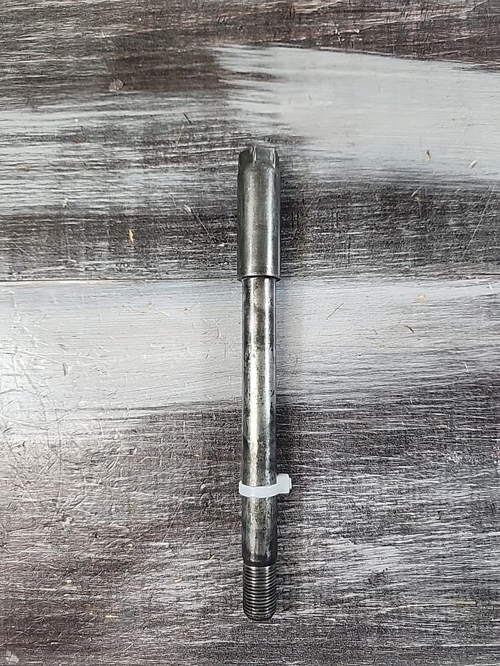 Eje de rueda delantera Yamaha YZ125 1992-1995 4JW-25181-00-00 Foto 1 de 3