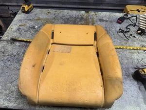 05-06 OUTLANDER Left Drivers Side Front Seat Back Cushion - Bild 1 von 20