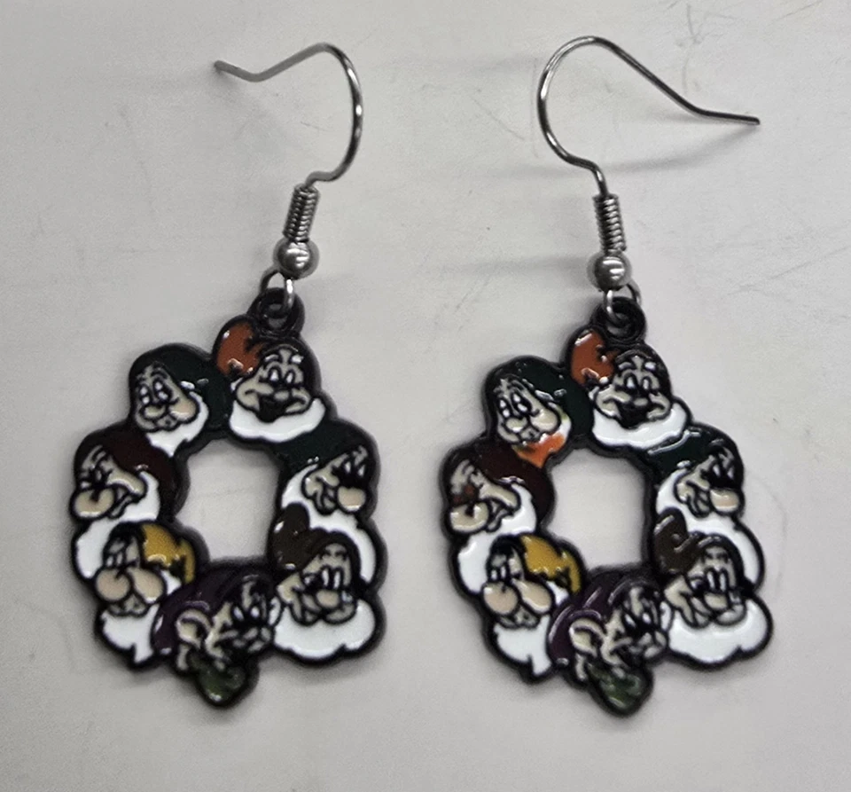 Pendientes Disney Blancanieves y los 7 siete enanitos #1 Nuevos Foto 1 de 1