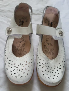 Spring Step Mary Jane Sandals Women's 39 Leather White Cottagecore Soft Girl - Picture 1 of 11