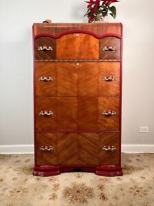 Art Deco dresser