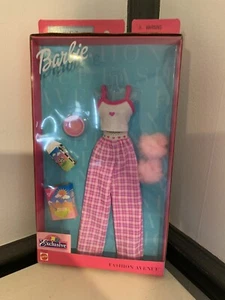 BARBIE FASHION AVENUE LINGERIE DREAMSCAPE Heart OUTFIT TOYS R US #27430 Vintage - Picture 1 of 2