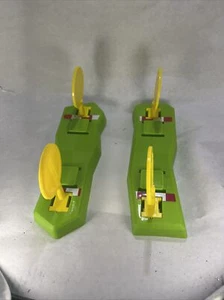 Set (2) Mario Kart Hot Wheels Circuit Track Coin Sign Slam Spinner Spinning Part - Picture 1 of 3