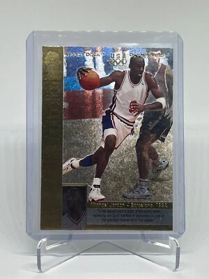 Michael Jordan 1996 Upper Deck Olympicard #RG1 Reflections of Gold Team EE. UU. Foto 1 de 2