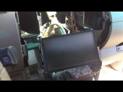 Pantalla de infoentretenimiento usada se adapta a: Nissan Pathfinder 2010 pantalla tablero sin Foto 1 de 4