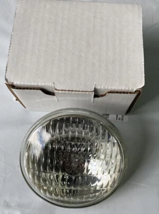 H7555 GE PAR36 Emergency Light 12V8W Halogen Sealed Beam GE/USA *NEW - Picture 1 of 7