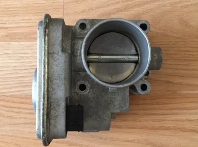 07-14 CUERPO ACELERADOR JEEP COMPASS PATRIOT 200 SEBRING AVENGER CALIBRE 04891735AC Foto 1 de 4