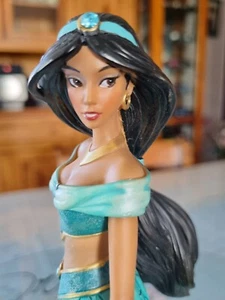 Enesco / Disney Showcase. Jasmine from 'Aladdin'. 'Couture de Force' 6008691 - Picture 1 of 11