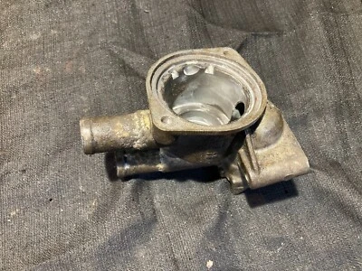 Корпус термостата 1996-2000 1,6 л Honda Civic Del Sol D16Y7 - Изображение 1 из 3