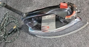 Vintage General Electric GE Clothes Steam Iron USA - Picture 1 of 8