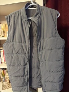 Travis Mathew Men’s Vest - Picture 1 of 3