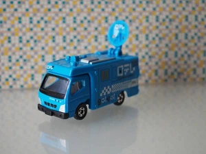 Tomica Nippon TV broadcasting vehicle truck Nippon TV Mitsubishi Fuso Canter s1 - Picture 1 of 8
