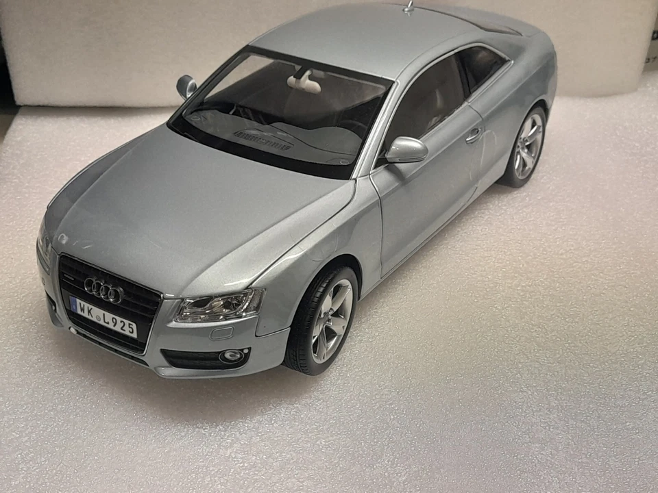 Norev 188350 Audi A5 Coupé 1/18 - Immagine 1 di 3