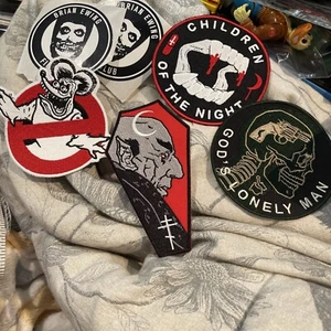 4 parches para coser Brian Ewing (RIP Mr. Ewing) y 2 pegatinas gratis - Imagen 1 de 14