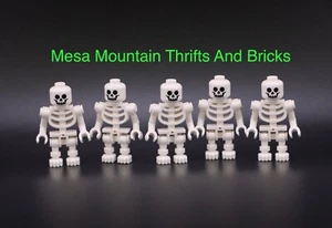 Nuevo LEGO® Lote Esqueleto X5 Halloween Minifigura Minifigura Figura Castillo Piratas - Imagen 1 de 4