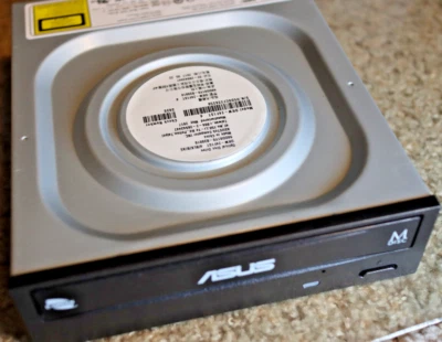 ASUS DRW-24F1ST Internal SATA Multi DVD Writer 5.25" optical drive - Image 1 of 4