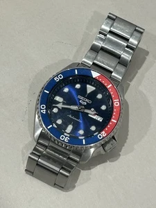 Seiko 5 Sports Automatik Herrenuhr 4R3607G0 dunkelblau - gebraucht - Bild 1 von 9