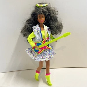 Vintage 1989 Christie And The Beat Barbie Doll Mattel 80s GlowIn The Dark - Picture 1 of 16