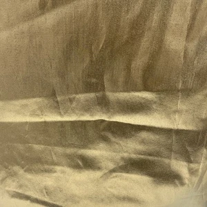 Gold Lame Oval 58 x 82" Tablecloth - Picture 1 of 12