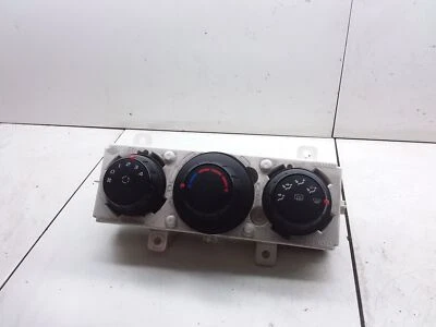 Unidad de control aire acondicionado RENAULT MASTER III 275700007R 5L7741100 5L7741000 Foto 1 de 4