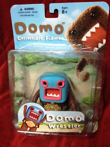 NEW Mezco Domo Planet Wrestler Action Figure Belt Title Buckle Mask Cape 2012 Cover