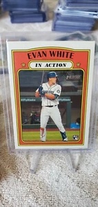 2021 Topps Heritage—Evan White In Action Rookie Card—Puzzle B on Back - Picture 1 of 1