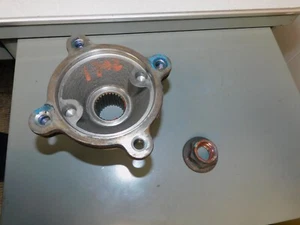 2007-2020 explorer transfer case PTU output drive shaft pinion hub and nut - Picture 1 of 2