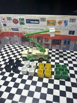2 buckets for matchbox utility truck - Image 1 of 4