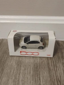 Fiat 500 weiß 1:43 Auto Diecast Norev neu in Box - Bild 1 von 4