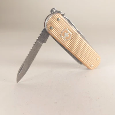 Victorinox Swiss Army Knife Classic SD Fresh Peach Alox 58mm  - Image 1 of 4