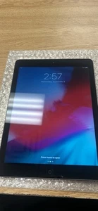 iPad Air  Final Sale - Picture 1 of 5