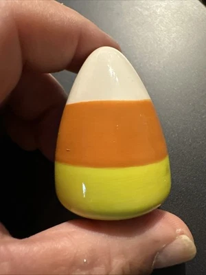 Raro y Retirado NORA FLEMING Halloween Caramelo Maíz Mini VERSIÓN GRANDE NF inicial Foto 1 de 4