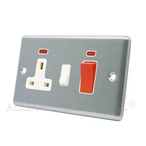 Unidad de enchufe de cocina clásica 45A cromado satinado cepillado con neón - CSCCC2NWH - Imagen 1 de 1